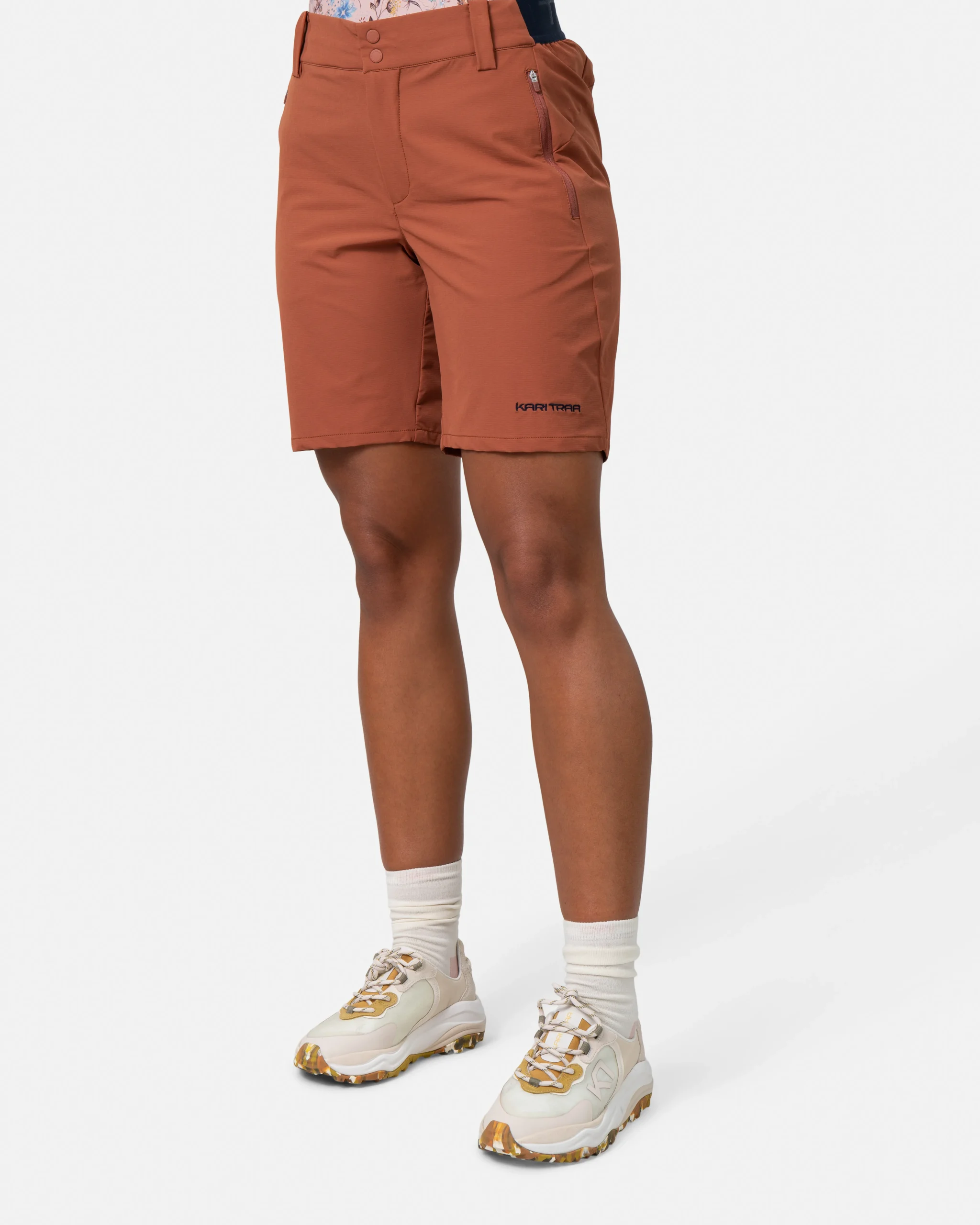 Kari Traa Sanne Turshorts 8in